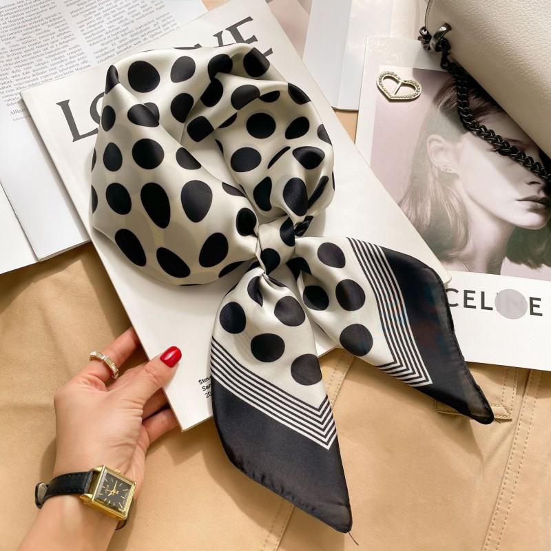Elegant Silk-Like Square Scarf Women Korean Style Print Neck Lightweight 70x70cm Nylon Fashion Accessory