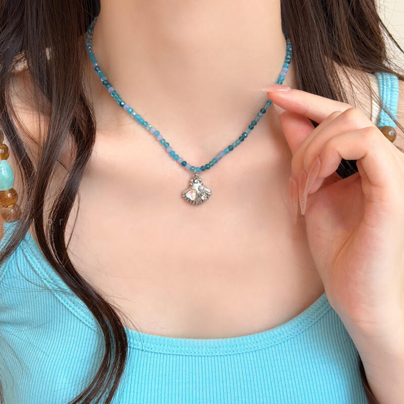 Exquisite Blue Starfish Shell Pendant Necklaces for Women Girls Vacation Style Artificial Crystal Beaded Necklaces Jewelry Gifts