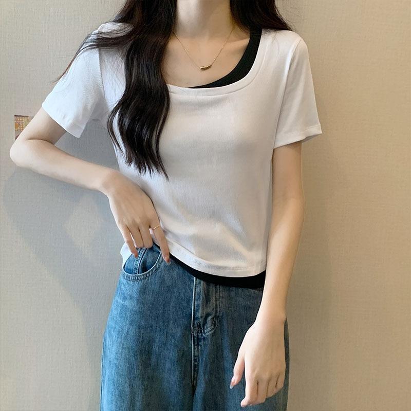 Falešné dva kusy kontrastního barevného trička s krátkým rukávem a čtvercovým límcem pro ženy, letní nové úzké tělové tričko v korejském šik šik stylu