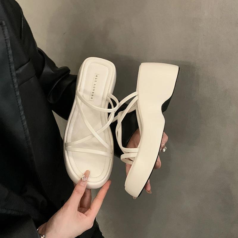 

Летние женские тапочки на массивном каблуке, модные женские повседневные уличные пляжные туфли на толстом каблуке и платформе с узкими ремешками 35 бежевый