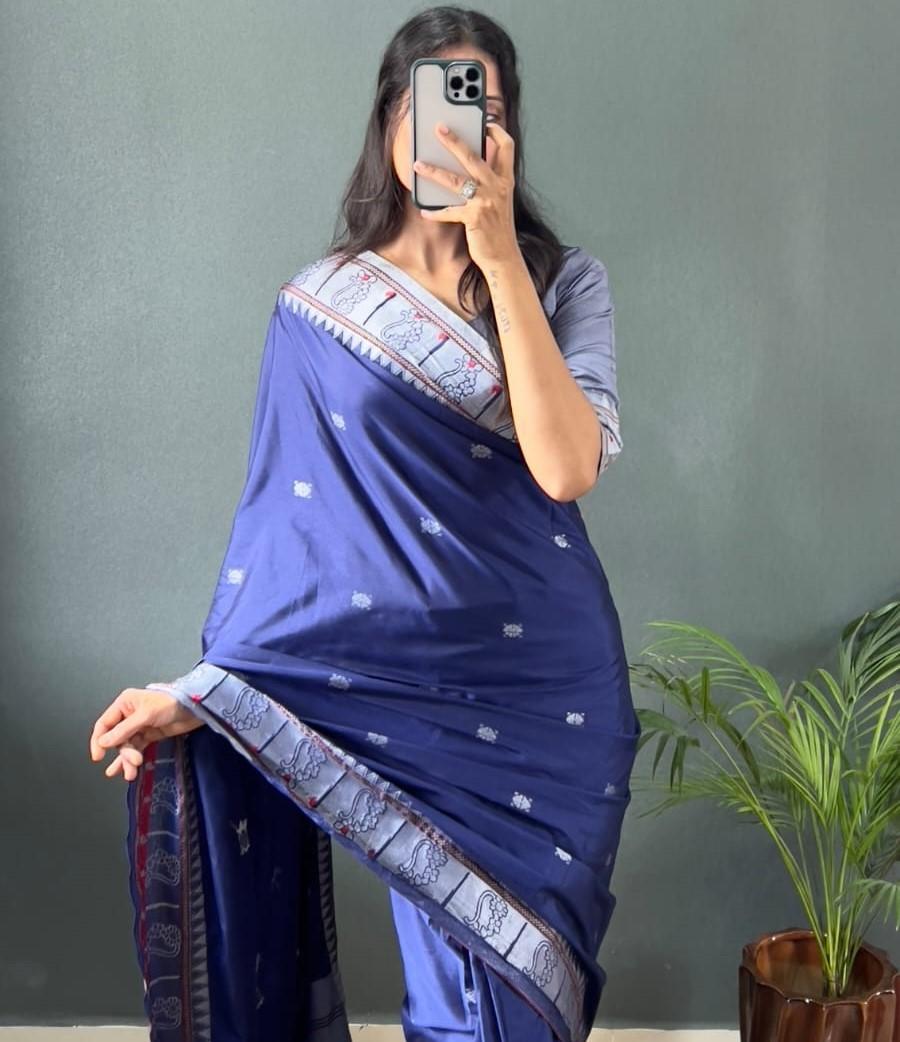 

Тенденции индийского готового ношения шелкового сари Кандживарам