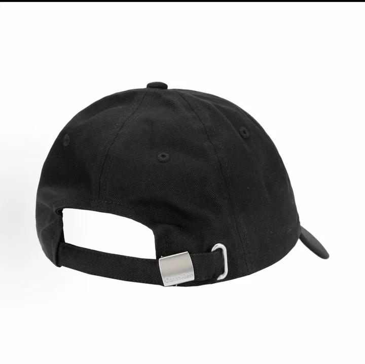 Calvin Klein Mini Monogram Cotton Twill Baseball Cap, Small Contrast CK Logo Embroidery Curved Brim Solid Black Minimal Casual Sun Hat 4G5002G-001