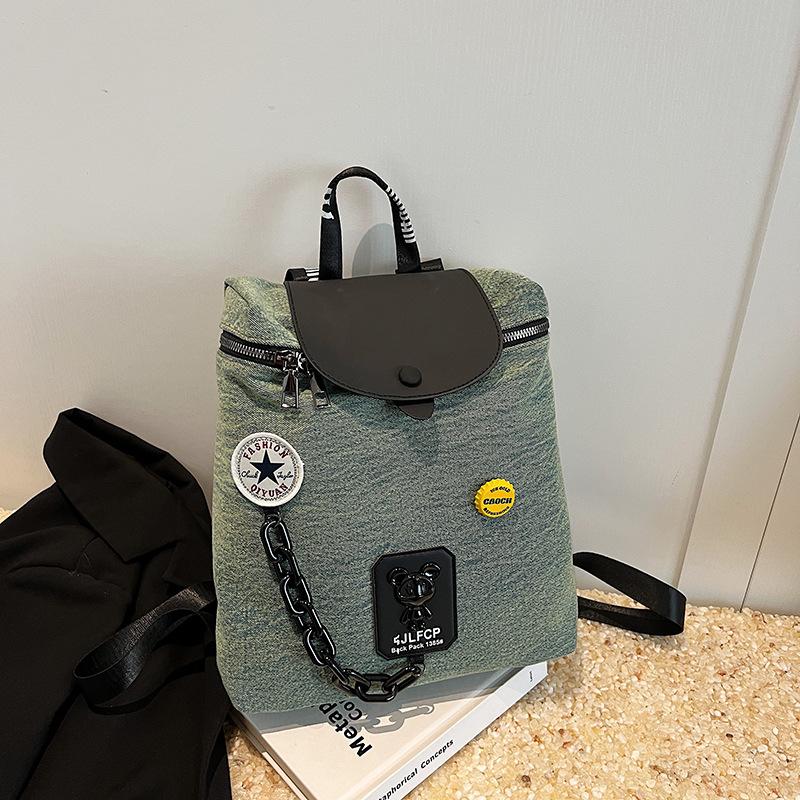 Backpack Women's New Trendy Fashion Casual Commuter Backpack Niche Versatile Lightweight Travel School Bag