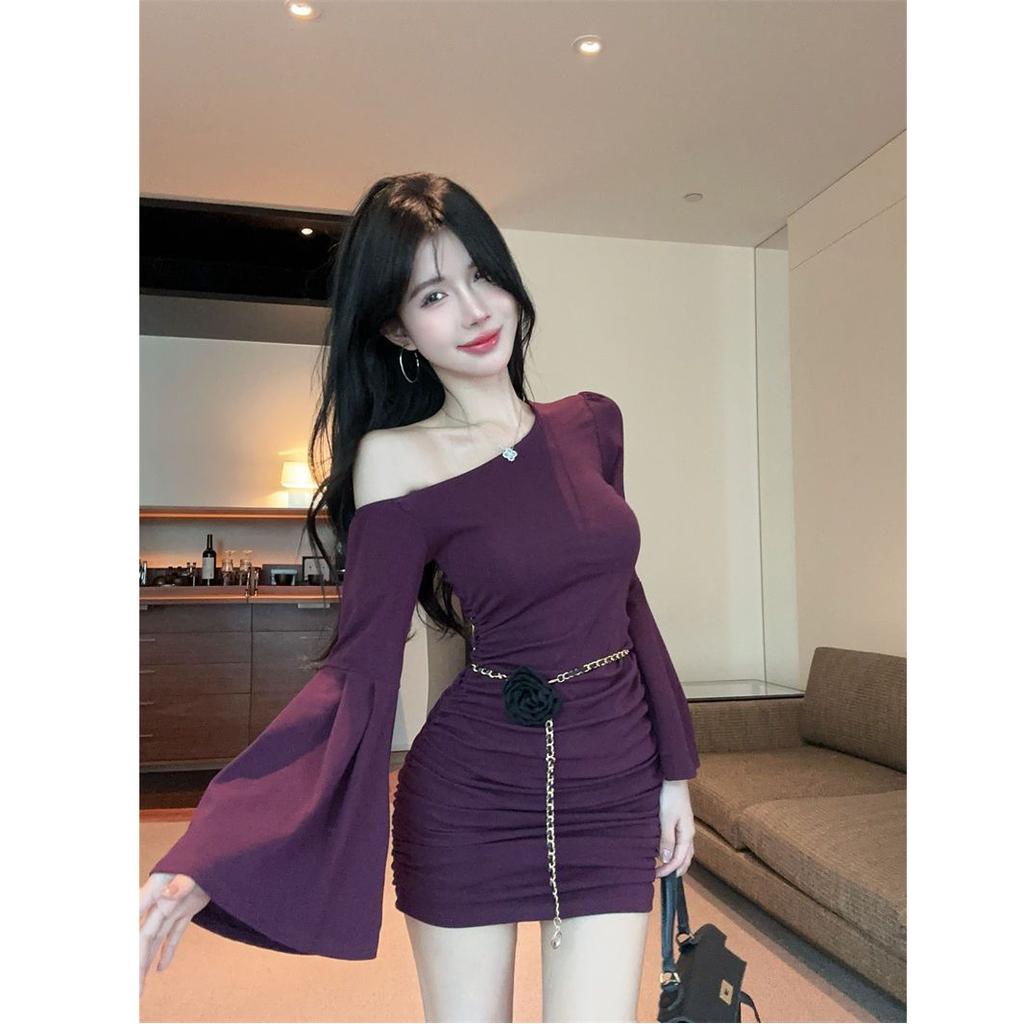 One-word shoulder horn sleeve purple dress women's autumn and winter sexy hip-wrapped mom skirt socialite shows body inside skirt