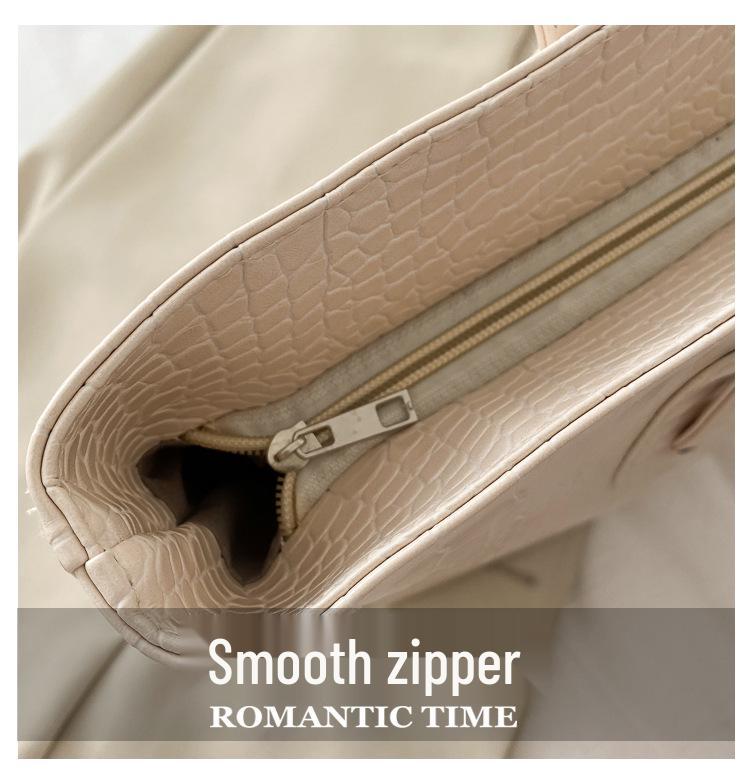 Women's Simple Versatile Tote: Large Capacity Shoulder Bag, 2020 Trendy Fashion Handbag.