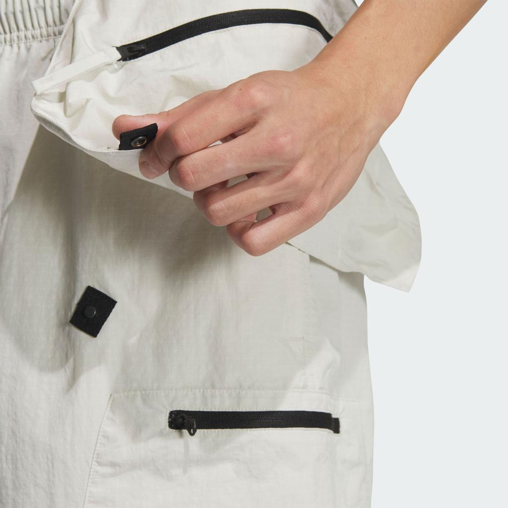 Adidas Future Style Woven Shorts Color Block Simple Brand Logo Workwear Style Loose Fit Sports Casual Shorts Men Shorts Talc JI9898