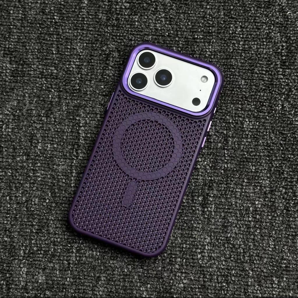 Apple 17 Pro Max Honeycomb Magnetic Heat Dissipating Skin-Feel Case with Integrated Buttons for iPhone 16/15