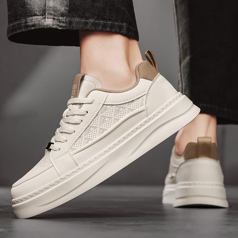 New Breathable Punching Men's Shoes Trendy Versatile Comfortable Platform White Shoes Light Sports and Leisure Advanced Trendy Men's Shoes