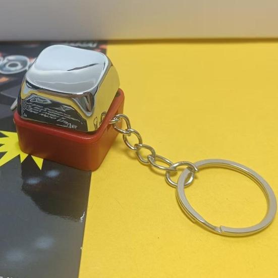 Przycisk do żartów z porażeniem elektrycznym Realistyczny dotyk Brelok Zawieszka Redukcja stresu