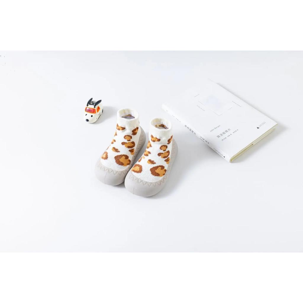 Baby Shoes, Socks, Floor Shoes, Baby 1-3 Years Old, Spring and Autumn Shoes, Soft-soled Non-slip Cotton Shoes, Pre-toddler Shoes
