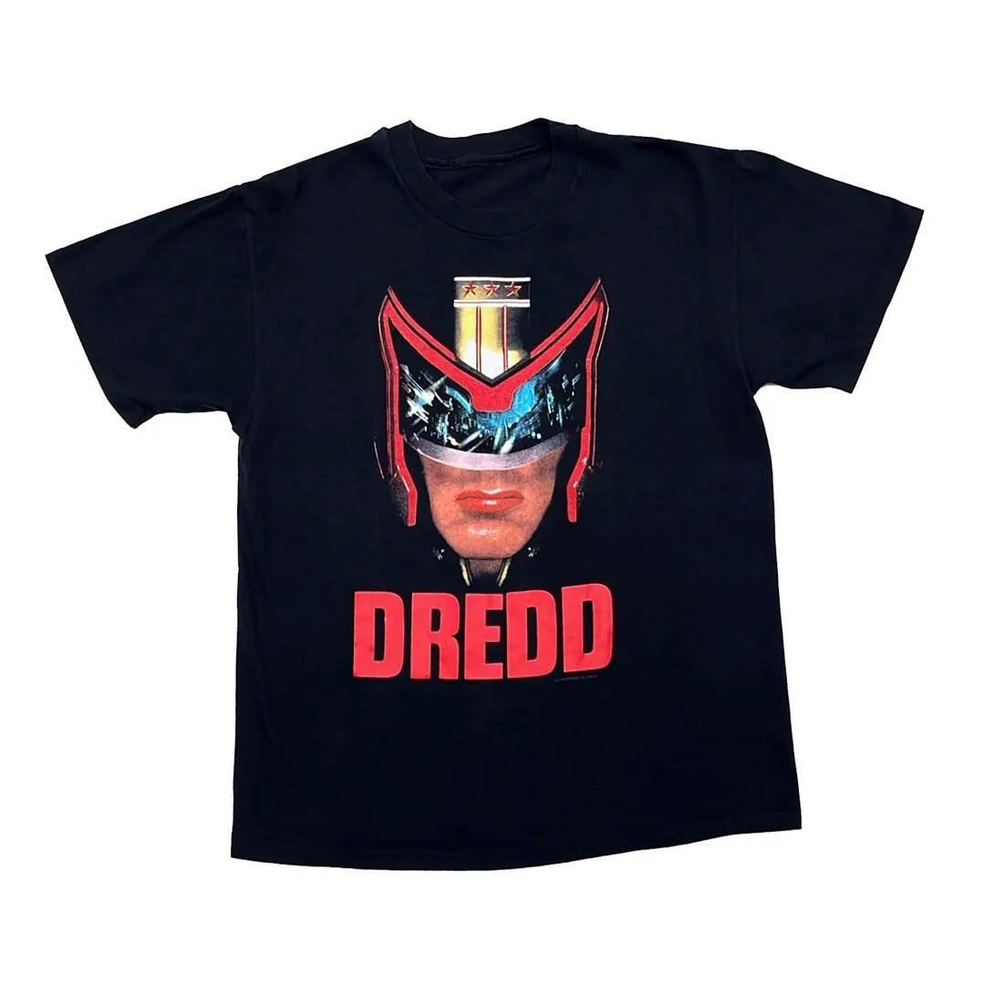 Judge Dredd 1995 90s Vintage Sylvester Stallone Movie Promo Graphic USA Unisex T-Shirt S