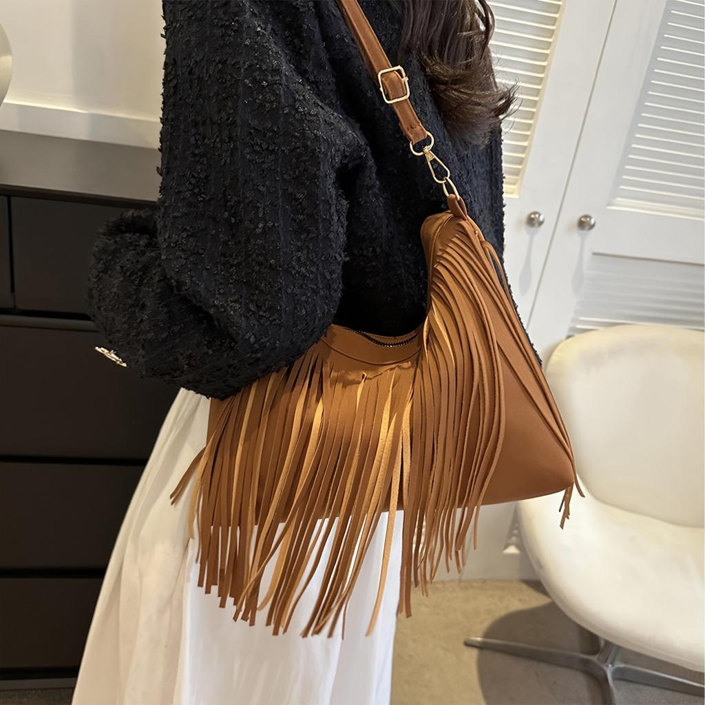 Boho Tassel Crossbody Bag For Women Stylish Retro Shoulder Purse With Fringe Details Versatile Design Perfect For Casual Outings Or Commuting