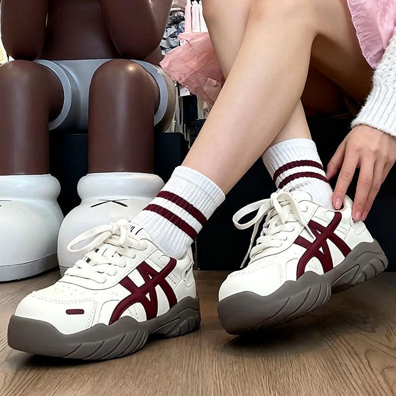 Retro platform German training shoes women's 2025 autumn new Forrest Gump shoes casual versatile outdoor non-slip mountaineering sports shoes