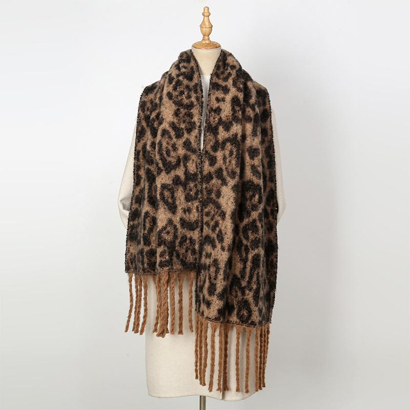 New Leopard Print Winter Scarf for Women Classic Thickened Imitation Cashmere Print Fringe Shawl Stylish Versatile Warm Blanket