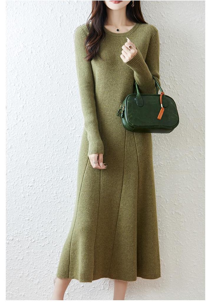 Women's Autumn/Winter Long Slimming Cashmere Wool Dress - French Round Neck Over-the-Knee Style