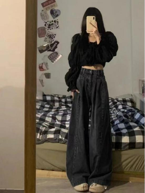 High-Waist Retro Drape Jeans for Women - Petite Loose Straight Wide-Leg Pants, Perfect for Spring & Autumn.