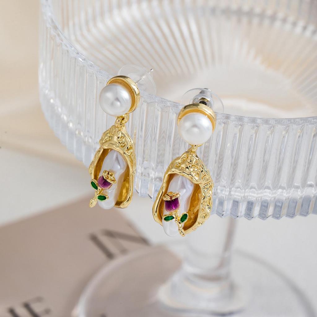 Retro Silver Needle Pearl Flower Stud Earrings – Vintage Oil Painting Dangle Design
