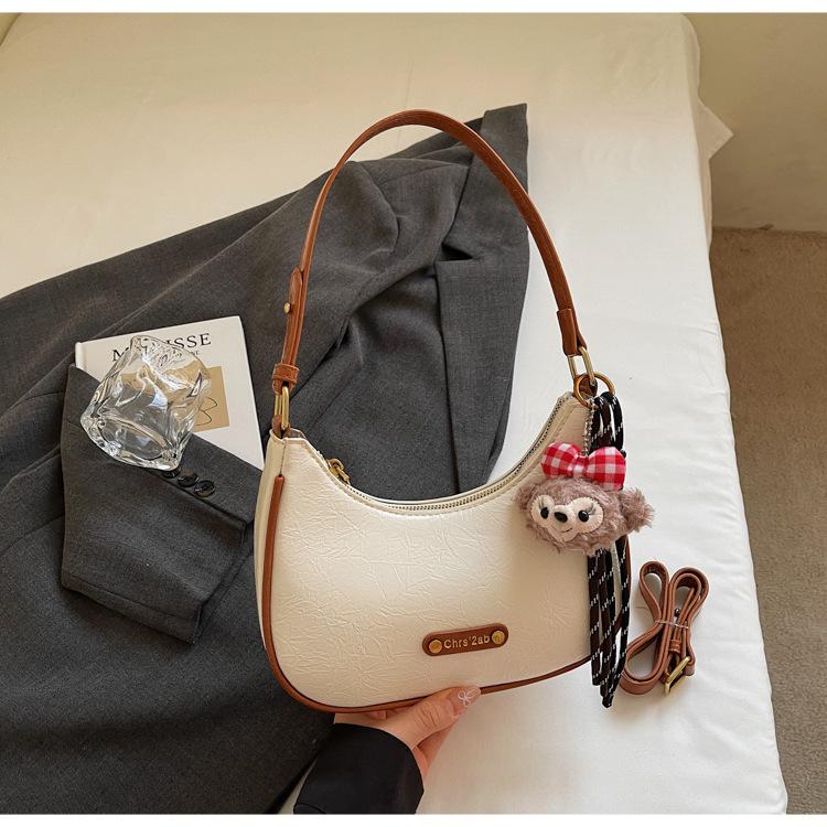 Underarm bag women's autumn and winter 2025 new fashion niche design shoulder messenger bag high-end women's dumpling bag