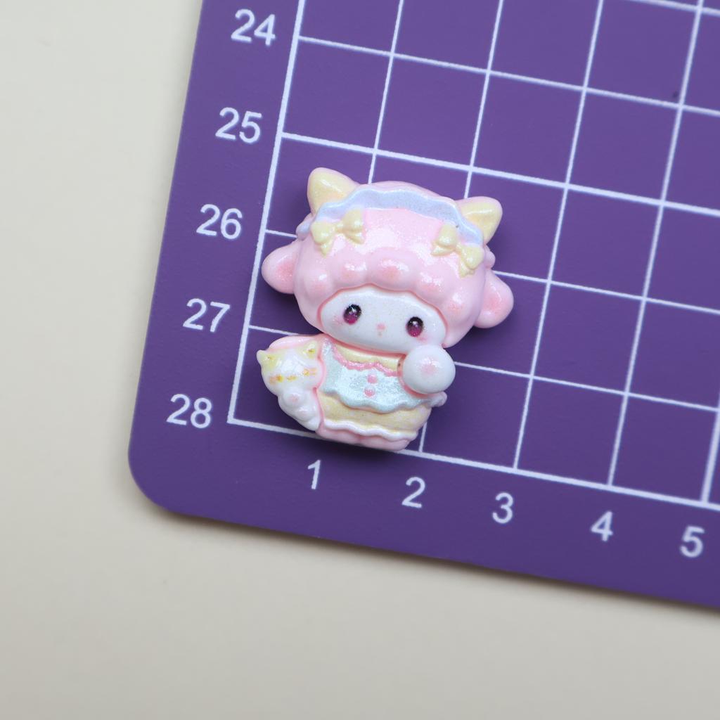 10/80PCS Bright Multi-color Lamb Cartoon DIY Cream Glue Small Accessories, Hole Shoe Buckle Material, Resin Small Accessories