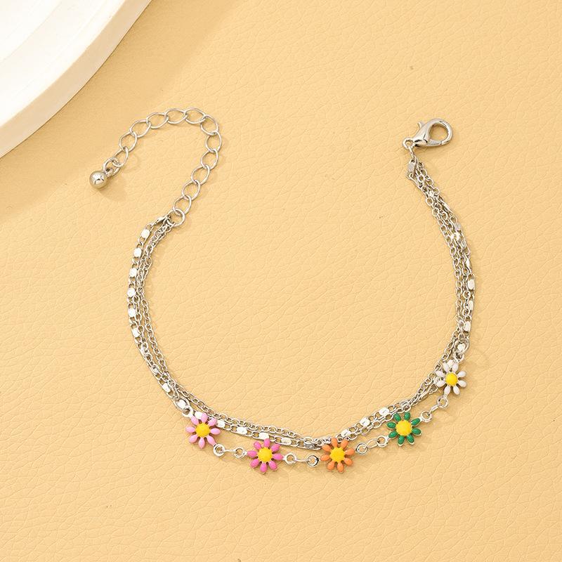 Metal Drop Glaze Flower Three-layer Bracelet Simple Daisy Jewelry European and American Jewelry Wholesale