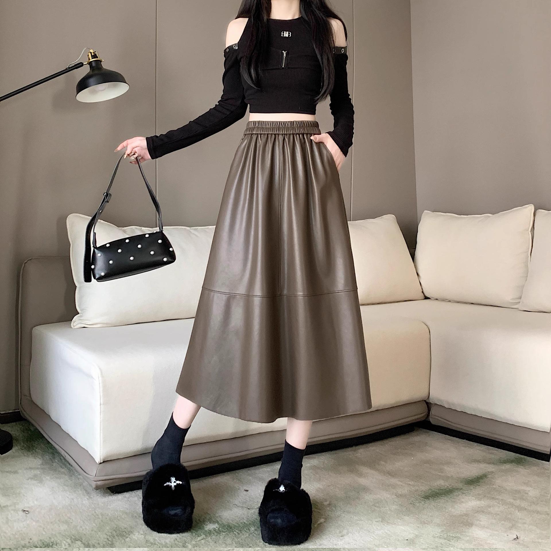 

Women s PU Leather A-Line Skirt: Autumn & Winter High Waist, Mid-Length with a Large Swing Design for a Casual, Elegant Look S кавовий