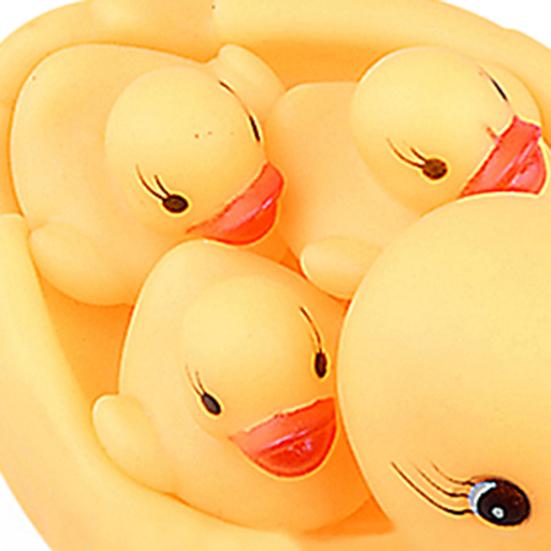 4Pcs/Set Cute Baby Bath Bathing Rubber Race Duck Toys Squeaky Yellow Ducks