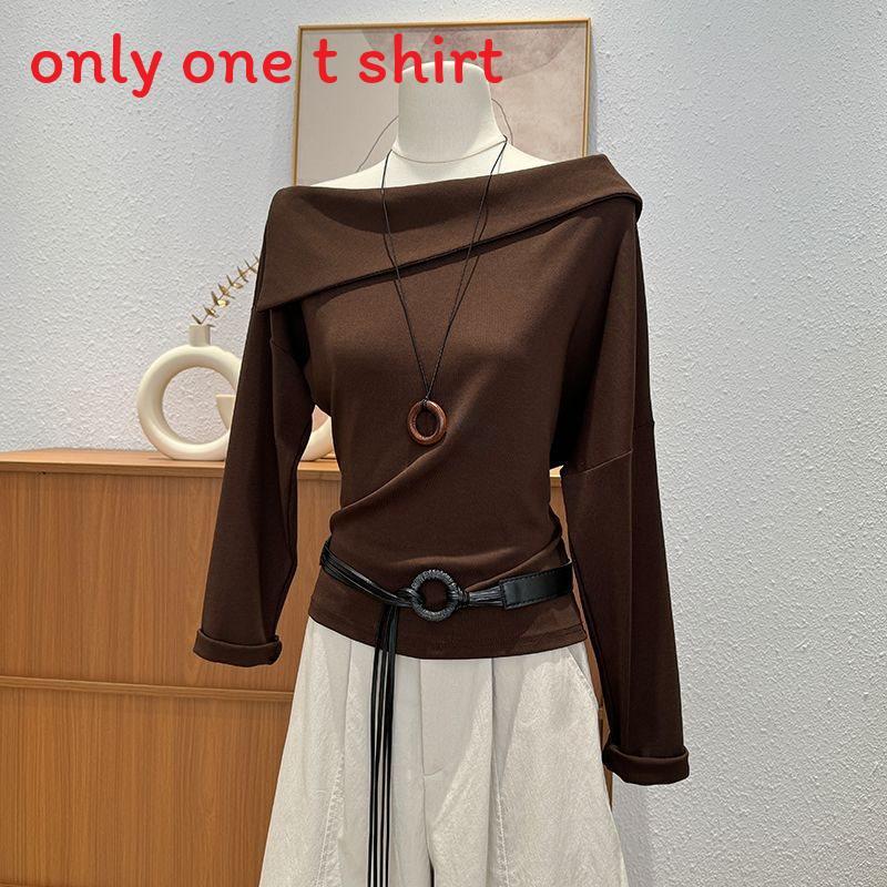Oversized Womens T Shirt With One Shoulder Neckline And Embroidered Details For Fall 2025 Fashion
