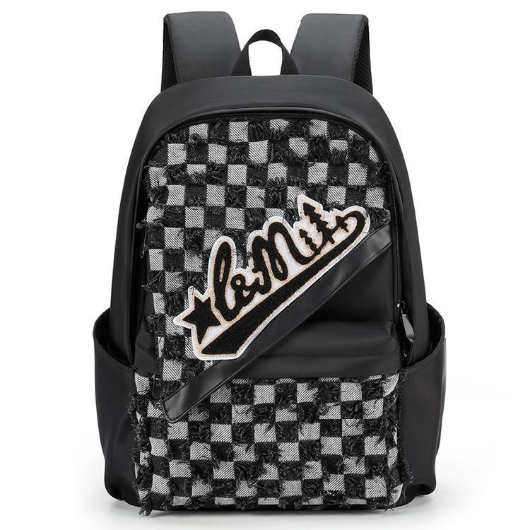 Stylish and Spacious Backpack: Perfect for Travel, School, and Short Trips for Middle School Students - Lightweight and Trendy Design.