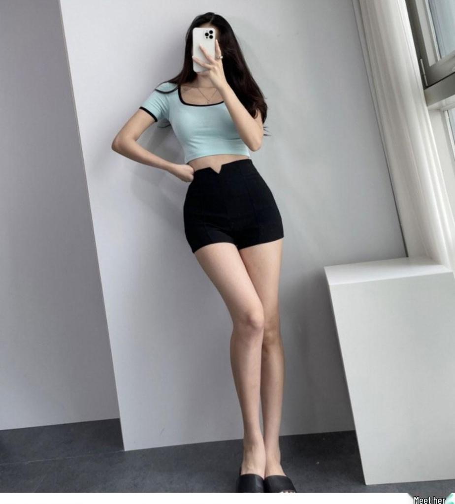 2024 Women's Summer Petite High Waist Slimming A-Line Black Suit Shorts