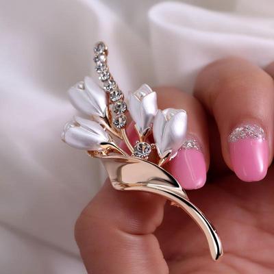 Luxury Simple Tulip Brooch Scarf Clothing Pins Women Gifts Wedding Engagement Party Jewelry