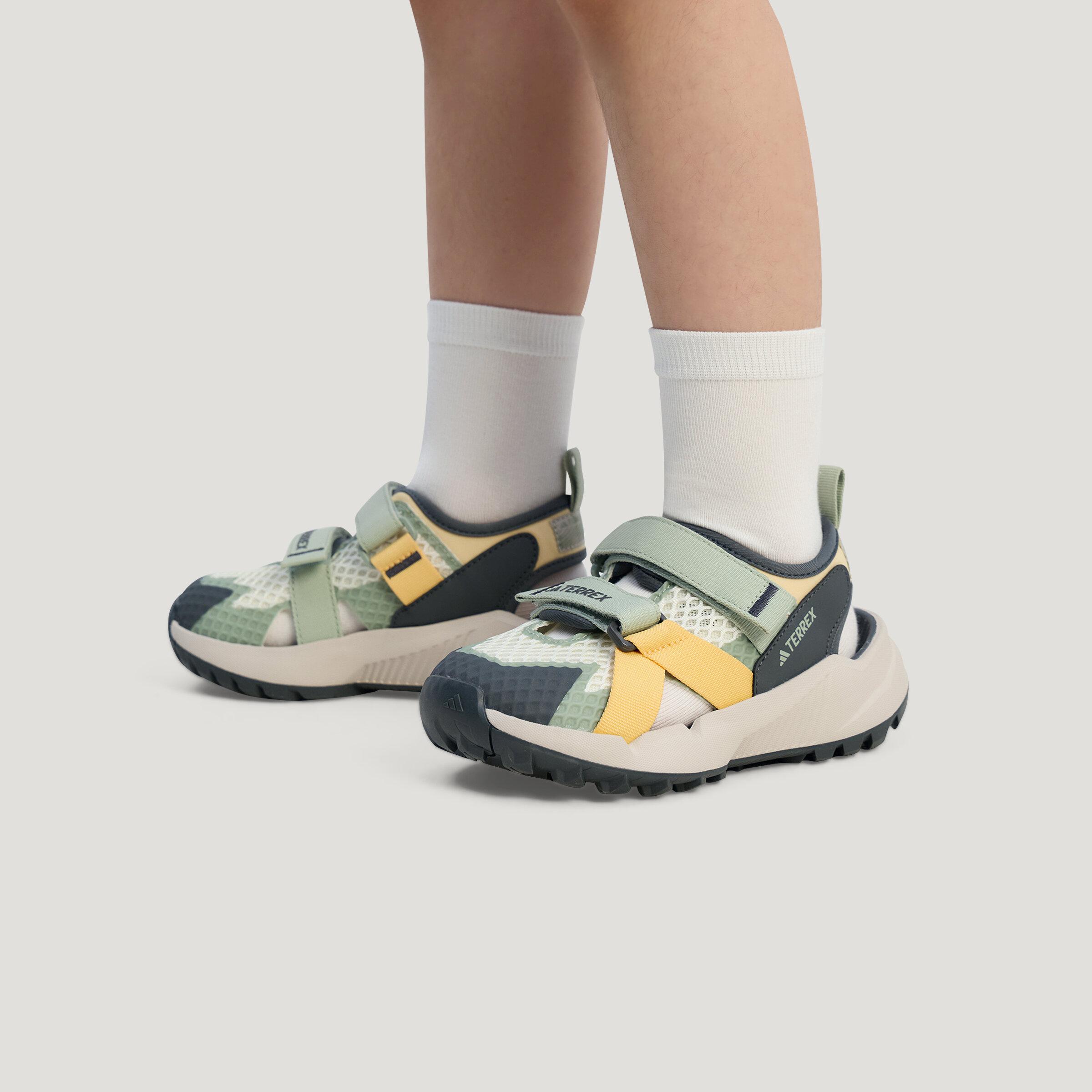Adidas Terrex Hydroterra Low top Sandal White Green Kids  28