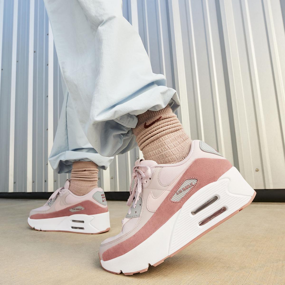 

Nike Nike Air Max 90 Lv8 Fd4328 001 US 9
