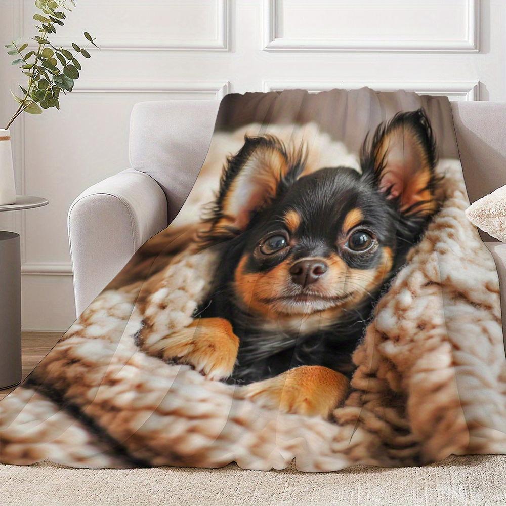 VIKAMA Chihuahua Puppy Flannel Blanket Modern Style Soft Comfort Office Air-Conditioned Blanket Four-Season Use Pet Lover Gift