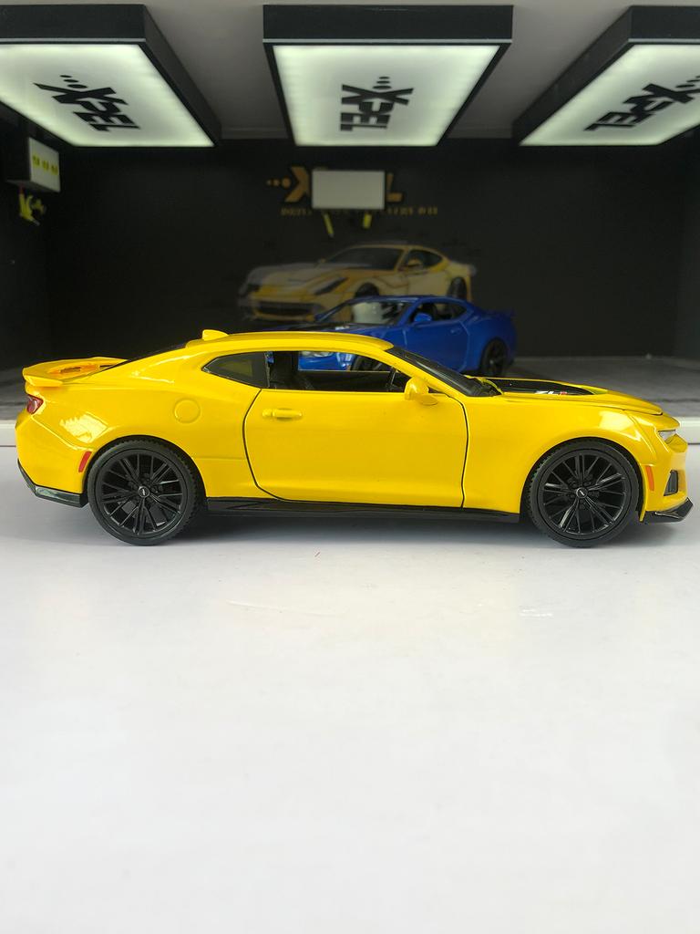 Maisto 1:24 2017 Chevrolet Camaro ZL1 car model, zinc alloy metal decoration, collectible gift car