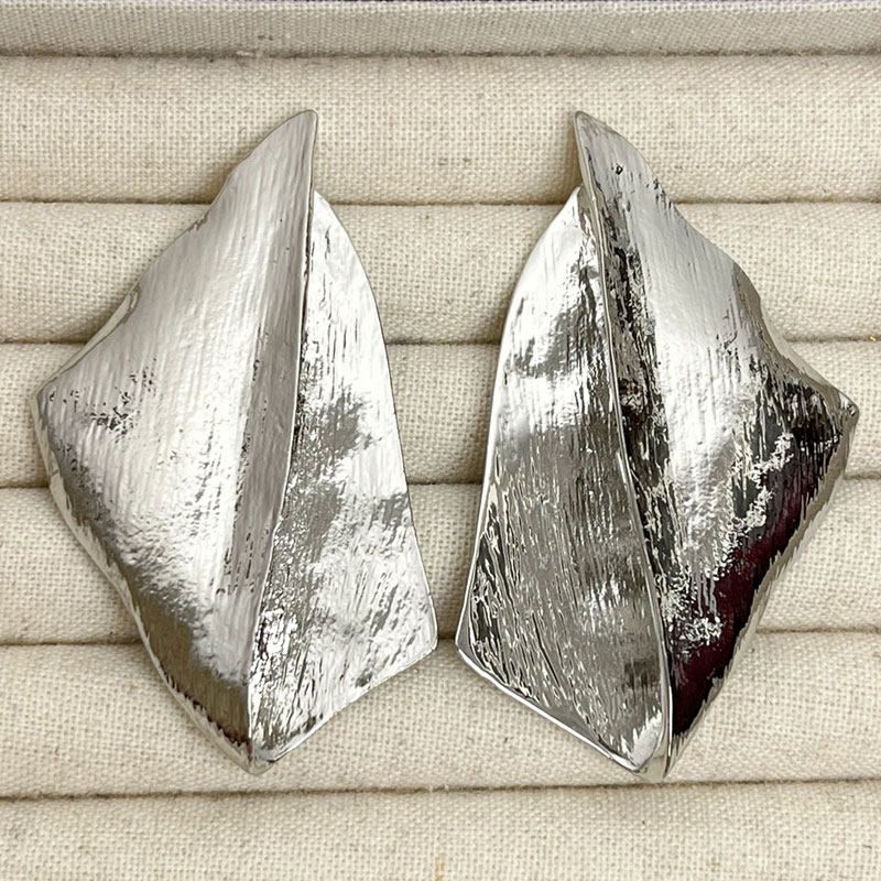 Retro Concave-Convex Metal Diamond Texture Unique Earrings