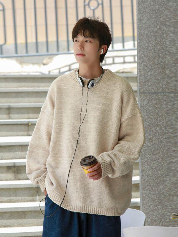 Trendy Loose Knit Sweaters: Round Neck, Winter Style for Students or Couples, Korean Fashion.