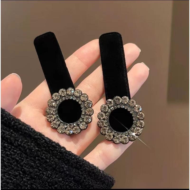 2Pcs Sweet Bow Rhinestone Hair Clips Girls Kawaii Cute Headwear Velvet Bowknot Duckbill Clips Kids Sided Clips Bangs Hairpin