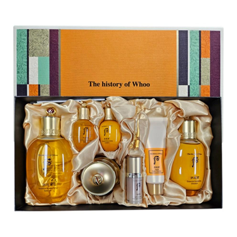 

The History of Whoo Gongjinhyang In Yang Специальный набор из 3 предметов