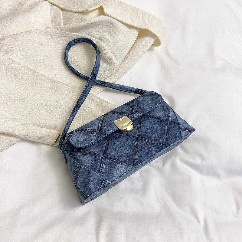 Retro Plaid Underarm Bag New Women's Exquisite Lock Buckle Texture Small Square Bag Casual Fashion Versatile Shoulder Bag