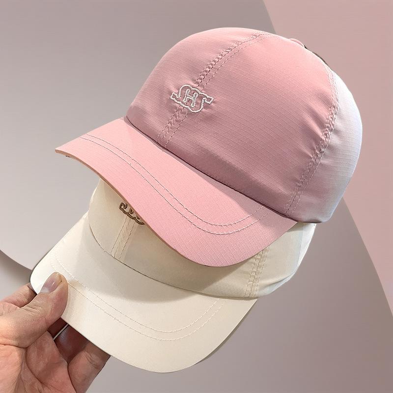 Summer Breathable Quick-Drying Soft Top Men'S And Women'S Short Brim Baseball Cap Spring And Autumn Versatile Fashion Show Face Small Cap