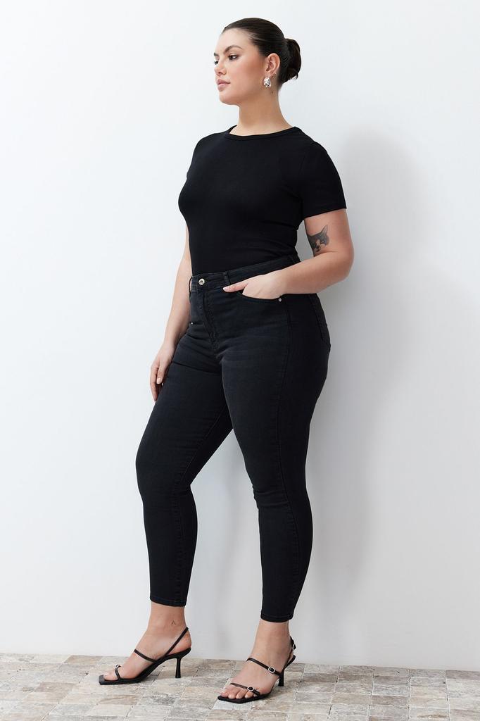 Women's Style Plus Size Black Slimming Effect Super Flexible High Waist Skinny Jeans