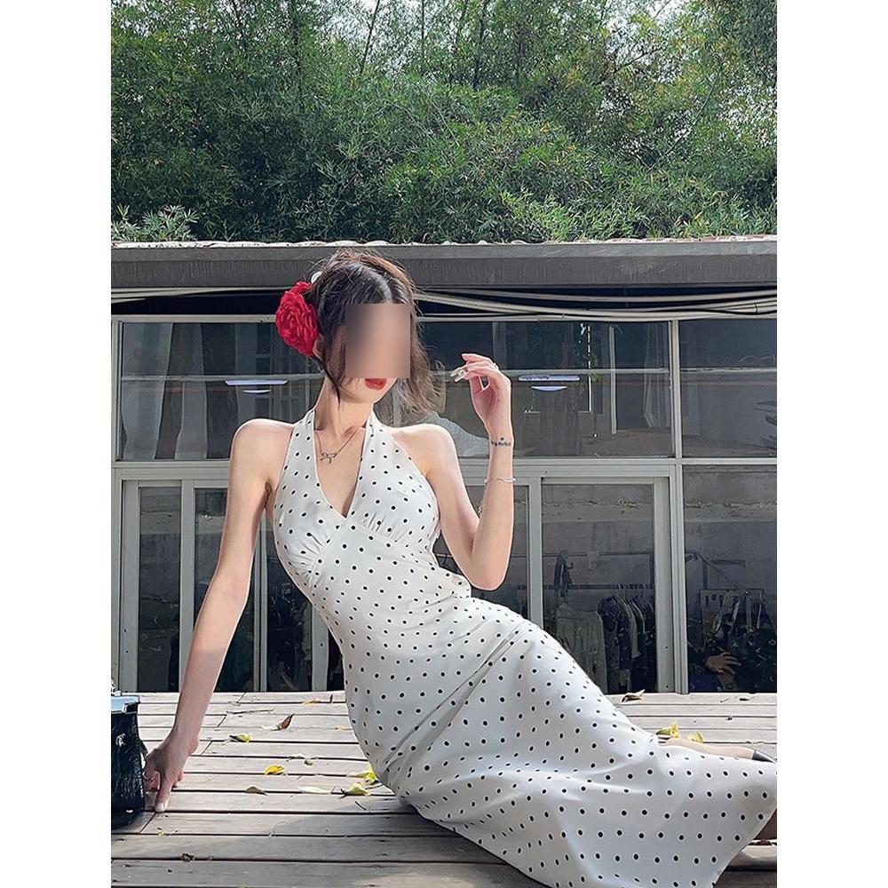 

Платье на бретелях через шею женское повседневное летнее с завышенной талией А-силуэта тонкая юбка XL- (recommended 110-60kg)