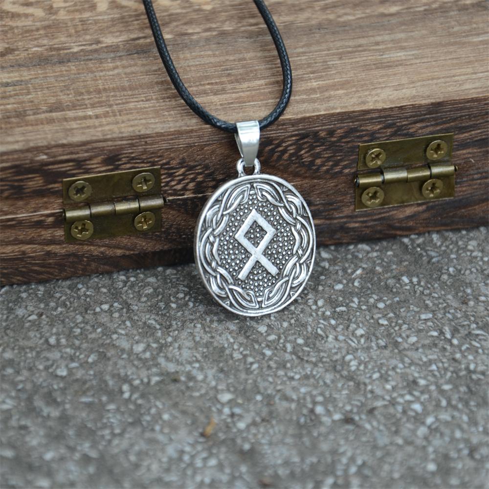 Viking Runic Runes Othila Amulet Necklace with Raven Design for Men and Women