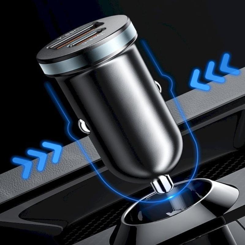 High Speeded 30W Car Smartphones Power Adapter With USB A And Type C Ports Suitable For Rapid Charging Of Mobile Devices