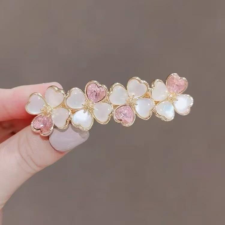 Accesoriu Elegant de Păr cu Flori - Clamă Versatilă de Primăvară