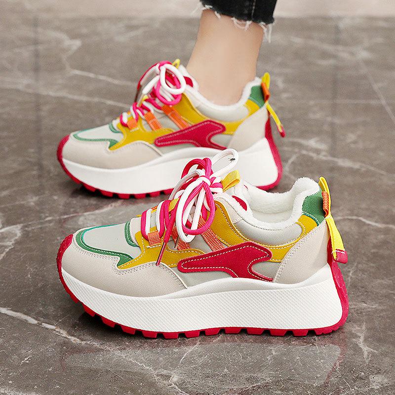Women's new winter thick soled women's shoes  board shoes  casual and plush student splicing sports shoes