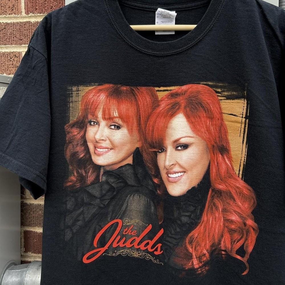 

90s Rare The Judds “The Last Encore” Tour Tshirt Basic Black tee NH27792 Unisex T-Shirt S