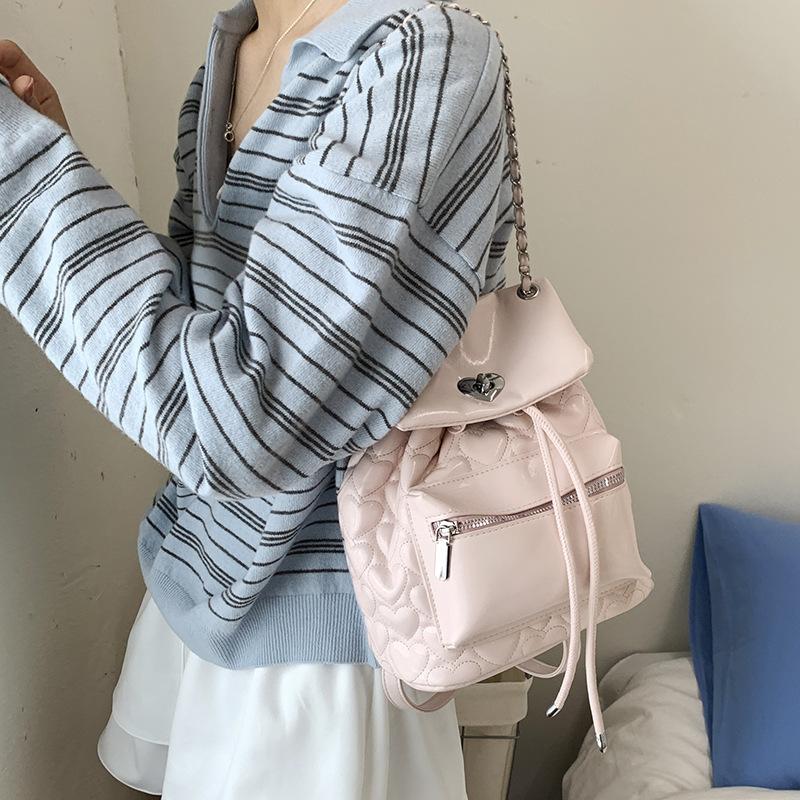 Niche Texture Backpack Bag Women's 2025 New Student Commuter Backpack Fashionable Versatile Fashion Bucket Bag