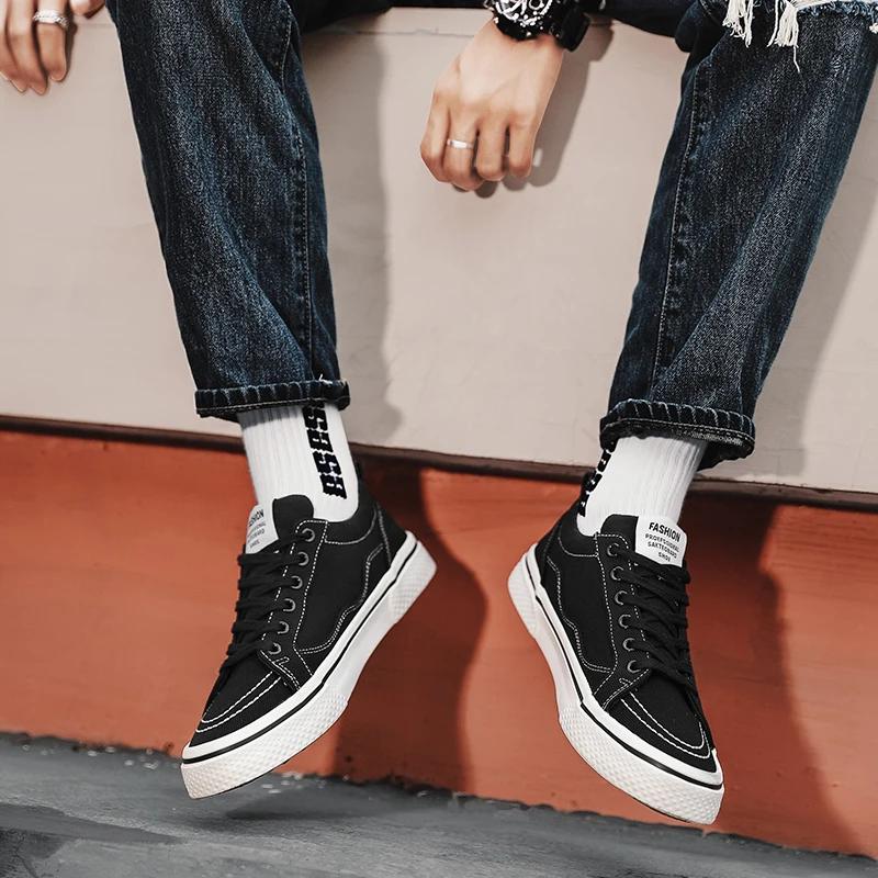 Men Canvas Shoes Sneakers Fashion Trainers Students Casual Shoes Vulcanized Shoes  Spring New Mens Footwear