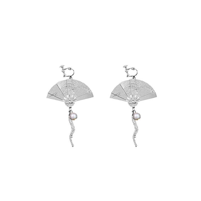Chinese Carved Folding Fan Pearl Earrings with Tassel, Retro Hanfu Style, No-Piercing Ear Clips